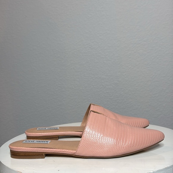 STEVE MADDEN ALLY SNAKE EMBOSSED POINTED TOE BLUSH PINK SLIP ON MULES **NWT** - Picture 7 of 12